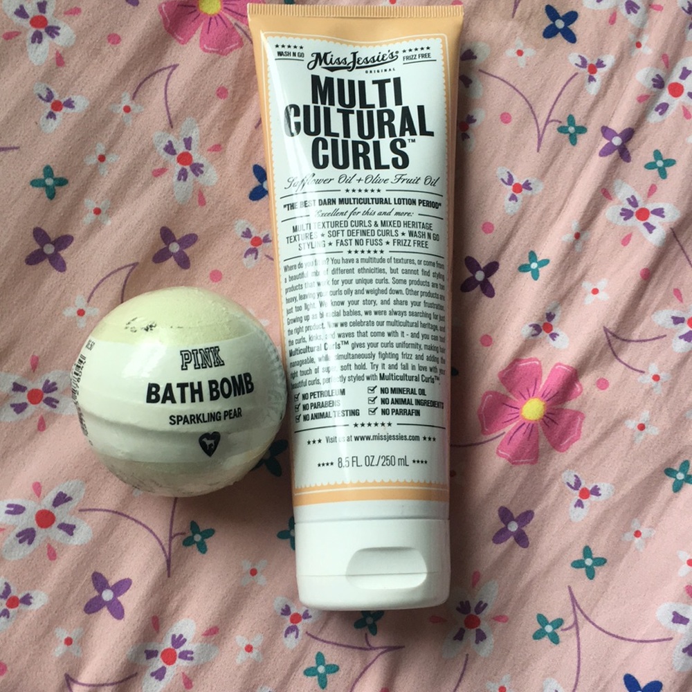 Miss Jessie’s and PINK bath bomb combo